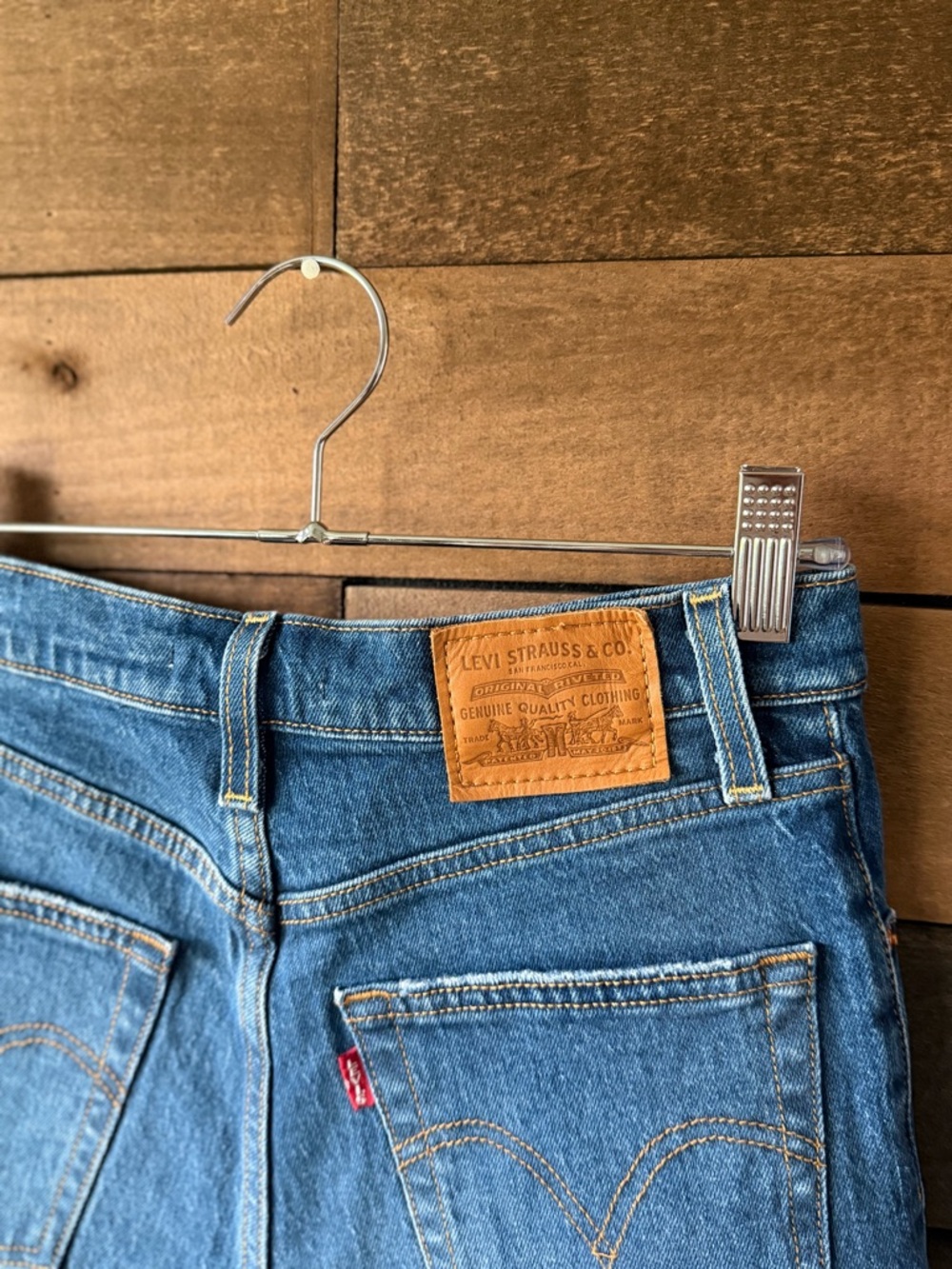Levi’s Ribcage Denim Shorts High Rise Distressed Cut Off 26 Y2K - Picture 6 of 11